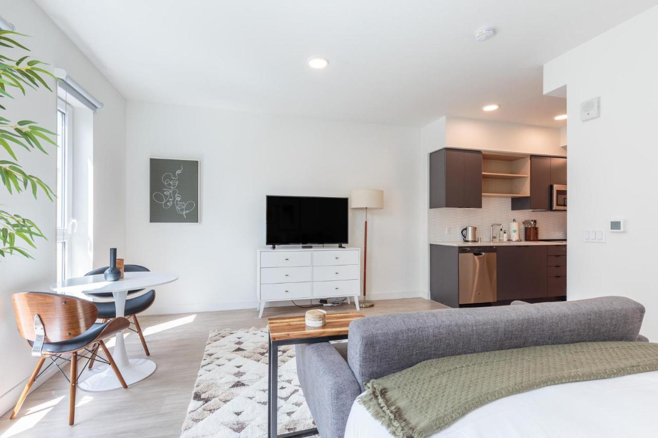 Studio Apartment In Vancouver Zewnętrze zdjęcie